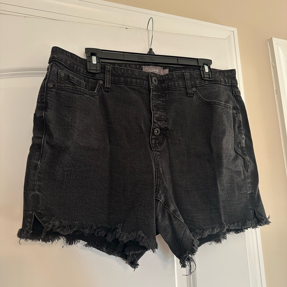 Torrid Size 14 Shorts